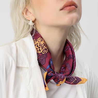 Burgundia väike ruudu sall