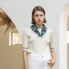 Puhas siidist Foulardi sall